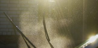 test wycieraczek samochodowych