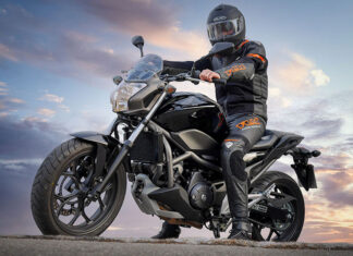 Kurtka motocyklowa na chłodne dni