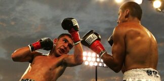 Czy hak holowniczy musi być zdemontowany?