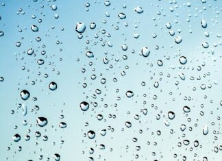 Jak hamować na mokrej nawierzchni?